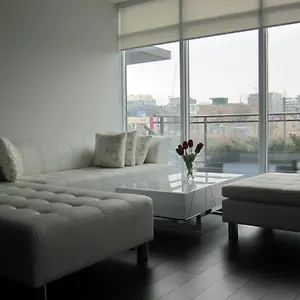 Hydewest - Iceboat Terrace Furnished Townhome Toronto