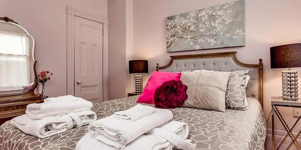 Dunn House Bed And Breakfast Toronto 0*,  Canada