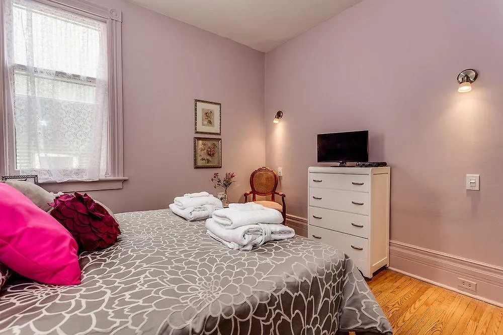 Dunn House Bed And Breakfast Toronto 0*,  Canada