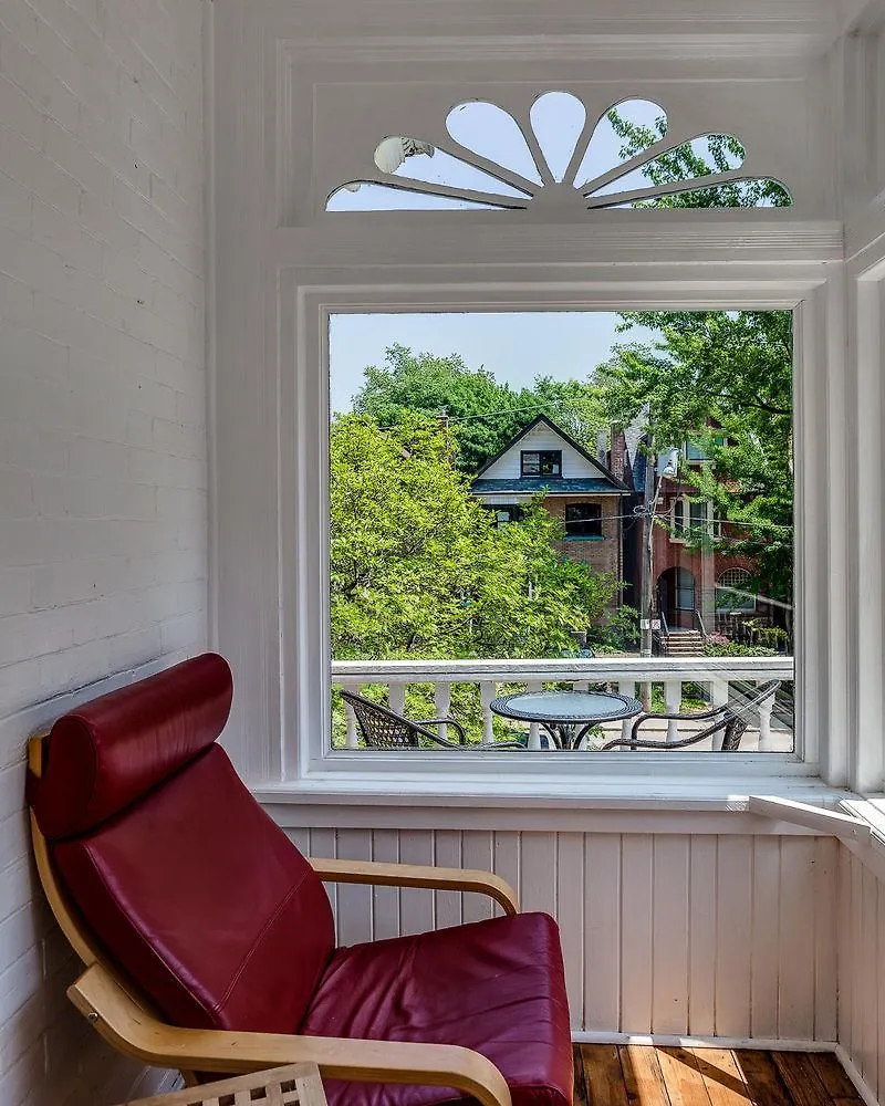 Dunn House Bed And Breakfast Toronto Holiday home
