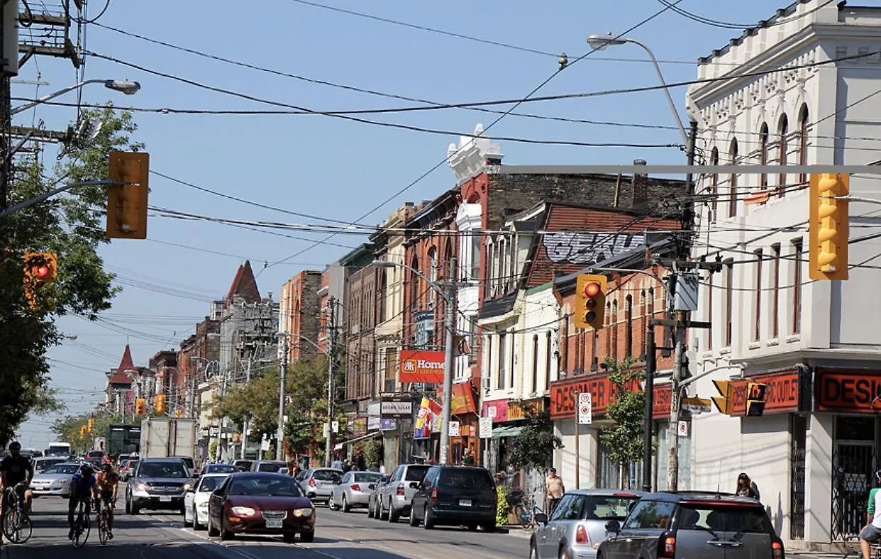 Holiday home Dunn House Bed And Breakfast Toronto